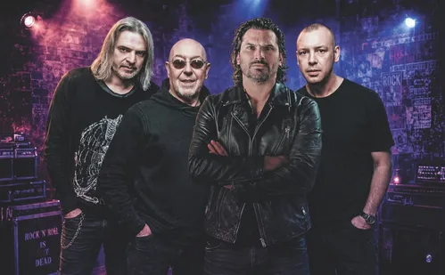 
          Imagem ilustrativa da imagem Vitória vai virar a capital do rock com show internacional
          