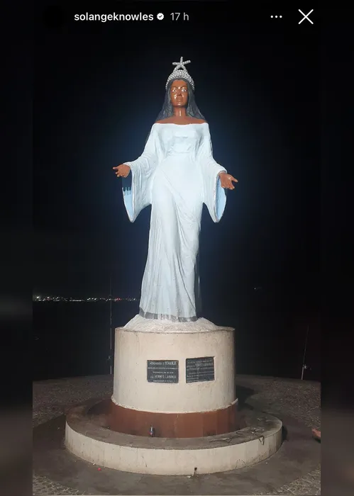 
          Imagem ilustrativa da imagem Irmã de Beyoncé publica foto da escultura de Iemanjá na Praia de Camburi
          