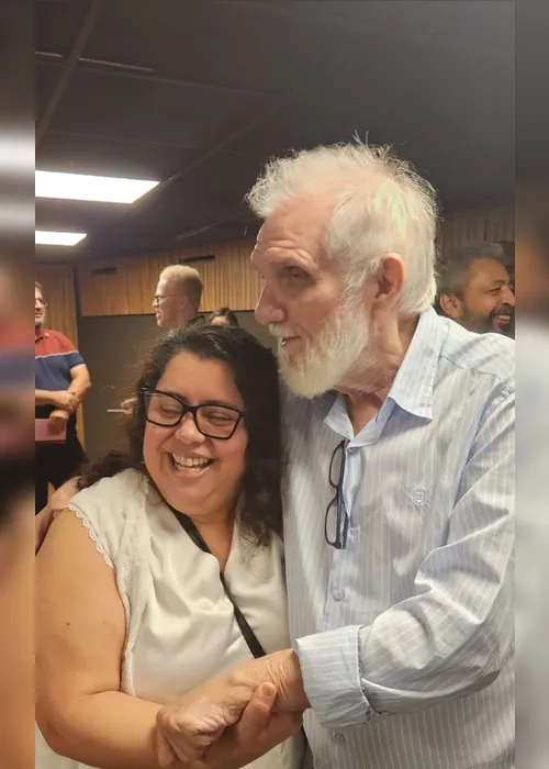 
          Imagem ilustrativa da imagem Raimundo Carrero e a livraria que encontrei dentro de um homem
          