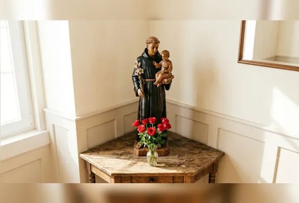 Santo Antônio é um do santos juninos, ao lado de São João Batista e São Pedro