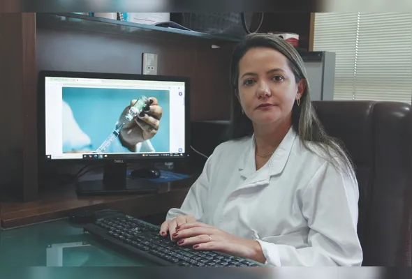 A infectologista Martina Zanotti explica que crianças pequenas e idosos são os grupos mais vulneráveis