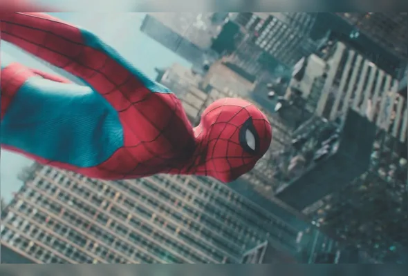 Super-herói protagonizado pelo ator britânico Tom Holland volta às telonas depois que um feitiço apagou sua  identidade da memória de todos