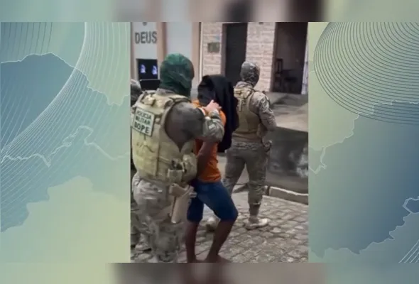 Imagem ilustrativa da imagem Megaoperação policial mira crime organizado na comunidade do Detran, no Recife