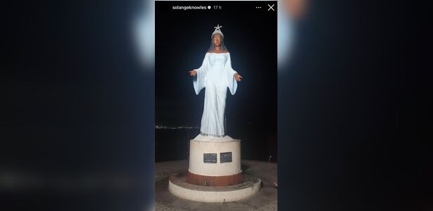 Irmã de Beyoncé publica foto da escultura de Iemanjá na Praia de Camburi