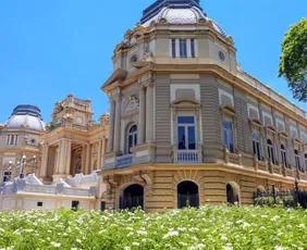 Imagem ilustrativa da imagem Concurso com 60 vagas e salário de R$ 12,8 mil terá edital na segunda