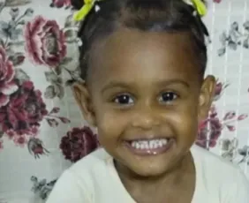 Imagem ilustrativa da imagem Menina de 2 anos morre afogada em piscina em Aliança