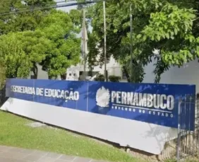Imagem ilustrativa da imagem Pernambuco abre seleção simplificada para professores com salários de até R$ 5 mil