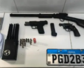 Imagem ilustrativa da imagem Polícia militar apreende armas e bloqueador de sinal GPS em Olinda