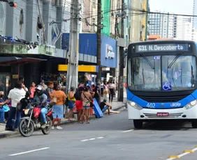 Imagem ilustrativa da imagem Rumo: novo app do Grande Recife centraliza horários de ônibus