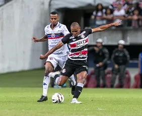 Imagem ilustrativa da imagem Santa Cruz perde para o Maranhão e se complica na Série C