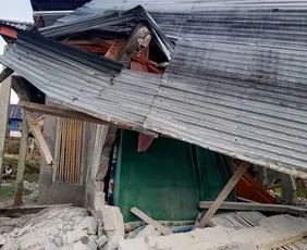 Imagem ilustrativa da imagem Terremoto de 7,7 deixa ao menos 47 mortos na Indonésia