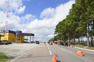 Imagem ilustrativa da imagem Foragido da Justiça no RN é preso pela PRF na BR-101 em Pernambuco