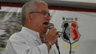 Imagem ilustrativa da imagem Morre Edinho, ex-presidente do Santa Cruz, ao 82 anos