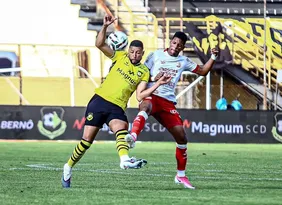 Imagem ilustrativa da imagem Náutico marca no fim e garante empate contra o São Bernardo em SP