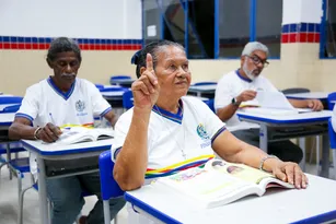 Imagem ilustrativa da imagem Pernambuco abre matrículas da EJA para o segundo semestre de 2026