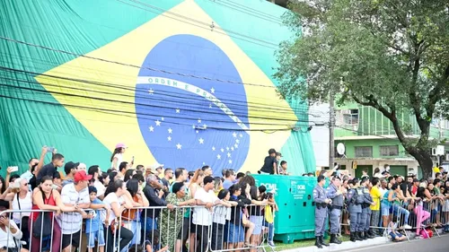 
          Imagem ilustrativa da imagem Bloqueios no trânsito em Vitória começam antes do 7 de Setembro
          
