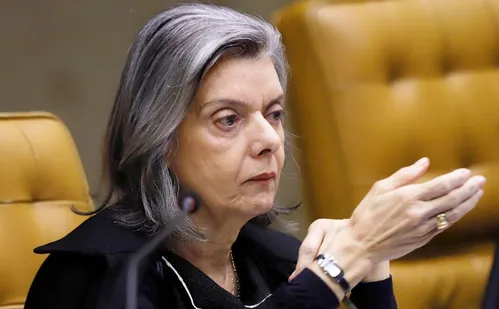 
          Imagem ilustrativa da imagem Cármen Lúcia abre Congresso Estadual da Advocacia no ES
          