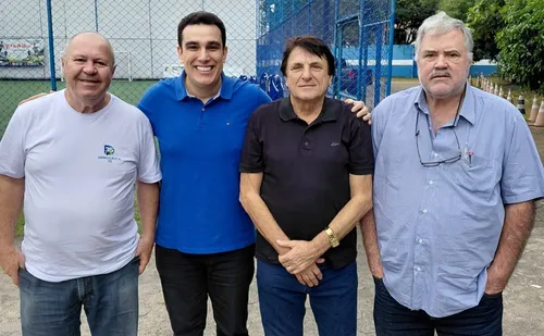 
          Imagem ilustrativa da imagem Democrata recua e vai seguir no projeto de Pazolini
          