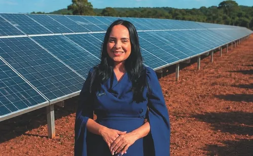 
          Imagem ilustrativa da imagem Excesso de energia solar desafia o País a buscar superbaterias
          