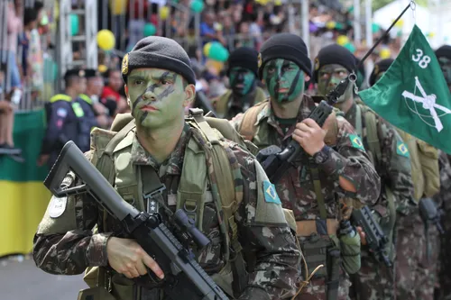 
          Imagem ilustrativa da imagem Feriado da Independência terá tom eleitoral
          