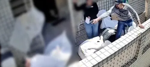 
          Imagem ilustrativa da imagem Homem que matou entregador em Vicência em 2025 é condenado a 25 anos de prisão
          