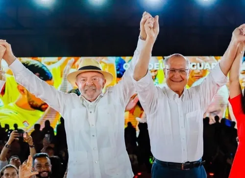 
          Imagem ilustrativa da imagem Lula se lança à reeleição e promete disputa por emendas
          