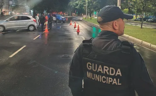 
          Imagem ilustrativa da imagem Mais de mil motoristas recusam bafômetro e têm CNH suspensa em Vitória
          