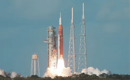 
          Imagem ilustrativa da imagem Nasa vai levar pesquisa de alunos da rede pública do ES para o espaço
          