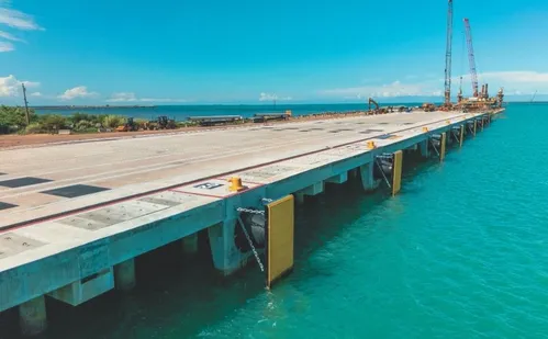 
          Imagem ilustrativa da imagem Novo porto em Aracruz começa a funcionar em 2027 e vai abrir 300 empregos
          