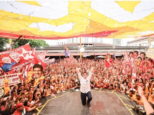 
          Imagem ilustrativa da imagem PSB oficializa candidatura de João Campos ao Governo de Pernambuco
          