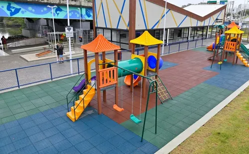 
          Imagem ilustrativa da imagem Prefeitura entrega Centro Náutico em Pontal de Camburi e impulsiona remo capixaba
          