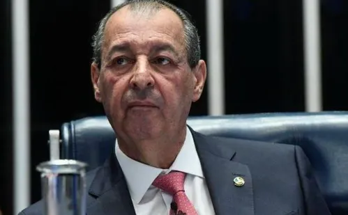 
          Imagem ilustrativa da imagem Relator da escala 6x1 promete texto na quinta e avalia mudança na versão da Câmara
          