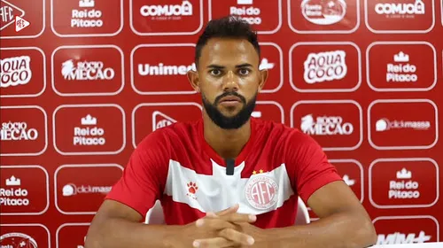 
          Imagem ilustrativa da imagem Santa Cruz busca contratação do volante Alexandre Aruá para a Série C
          