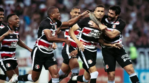 
          Imagem ilustrativa da imagem Santa vence o Caxias e fica perto da classificação para a segunda fase da Série C
          