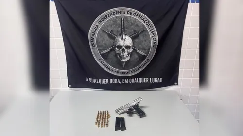 
          Imagem ilustrativa da imagem Suspeito de atentado contra soldado Saimen morre em confronto com a PM
          