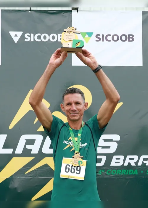 
          Imagem ilustrativa da imagem Corrida Placas do Brasil reúne 700 atletas e 2.400 litros de leite
          