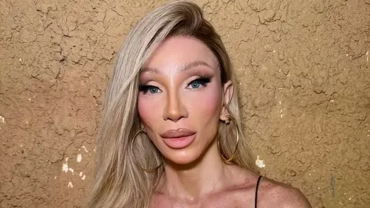 Imagem ilustrativa da imagem Maya Massafera é hospitalizada após sofrer um princípio de AVC em São Paulo