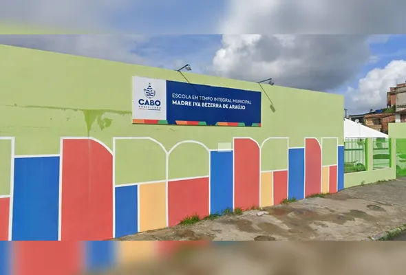 Crime teria acontecido em salas de aula da Escola Municipal Madre Iva Bezerra de Araujo, no Cabo de Santo Agostinho