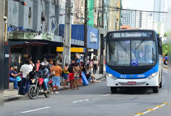 Informações como itinerários, horários e circulação dos ônbus estará disponível para o usuário