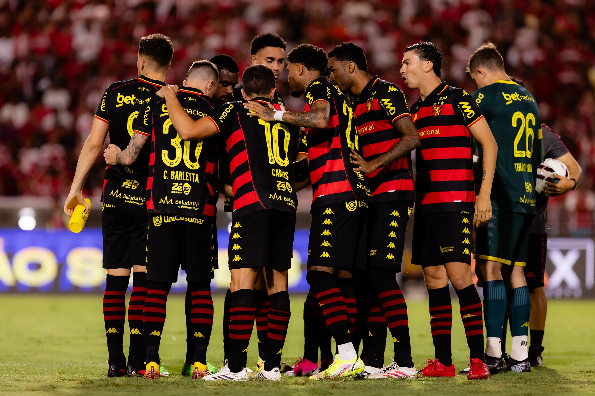 Imagem ilustrativa da imagem Sport perde para o CRB e não consegue se reaproximar do G6 da Série B