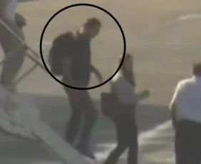 Imagem ilustrativa da imagem Aeronave com Flávio Bolsonaro e família pousa nos Estados Unidos