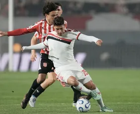 Imagem ilustrativa da imagem Análise: Flamengo sofre com ausências de meias criativos