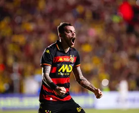 Imagem ilustrativa da imagem Barletta brilha, Sport vence o Criciúma e segue vivo na luta pelo G6 da Série B