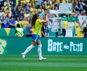Imagem ilustrativa da imagem Brasil busca 2ª vitória sobre a Argentina nesta terça, na Arena de Pernambuco