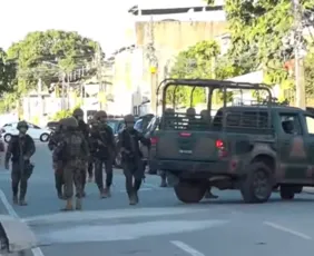 Imagem ilustrativa da imagem Militares fazem operação em Olinda e Paulista para achar fuzil desaparecido