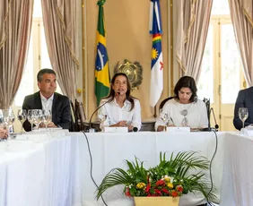 Imagem ilustrativa da imagem Raquel Lyra comanda primeira reunião com secretariado após reeleição