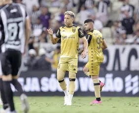 Imagem ilustrativa da imagem Sport perde para o Ceará e se complica na briga pelo G-6