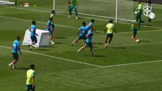 Imagem ilustrativa da imagem Com Vini Jr e Pedro, Brasil busca fechar Data Fifa com vitória sobre a Índia