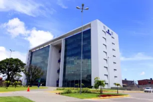 Imagem ilustrativa da imagem Concessão de água e esgoto em Pernambuco é adiada para novembro