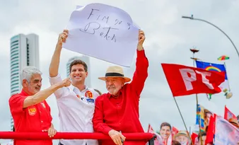 Imagem ilustrativa da imagem "Eu vou acabar com as bets", reafirma Lula durante caminhada no Recife